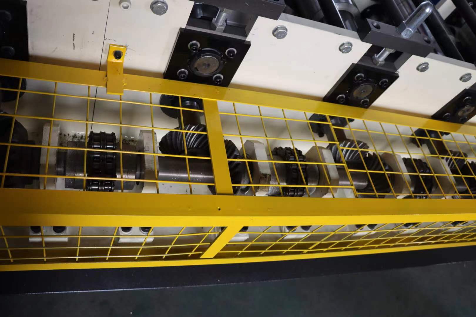 铝合金门窗工程